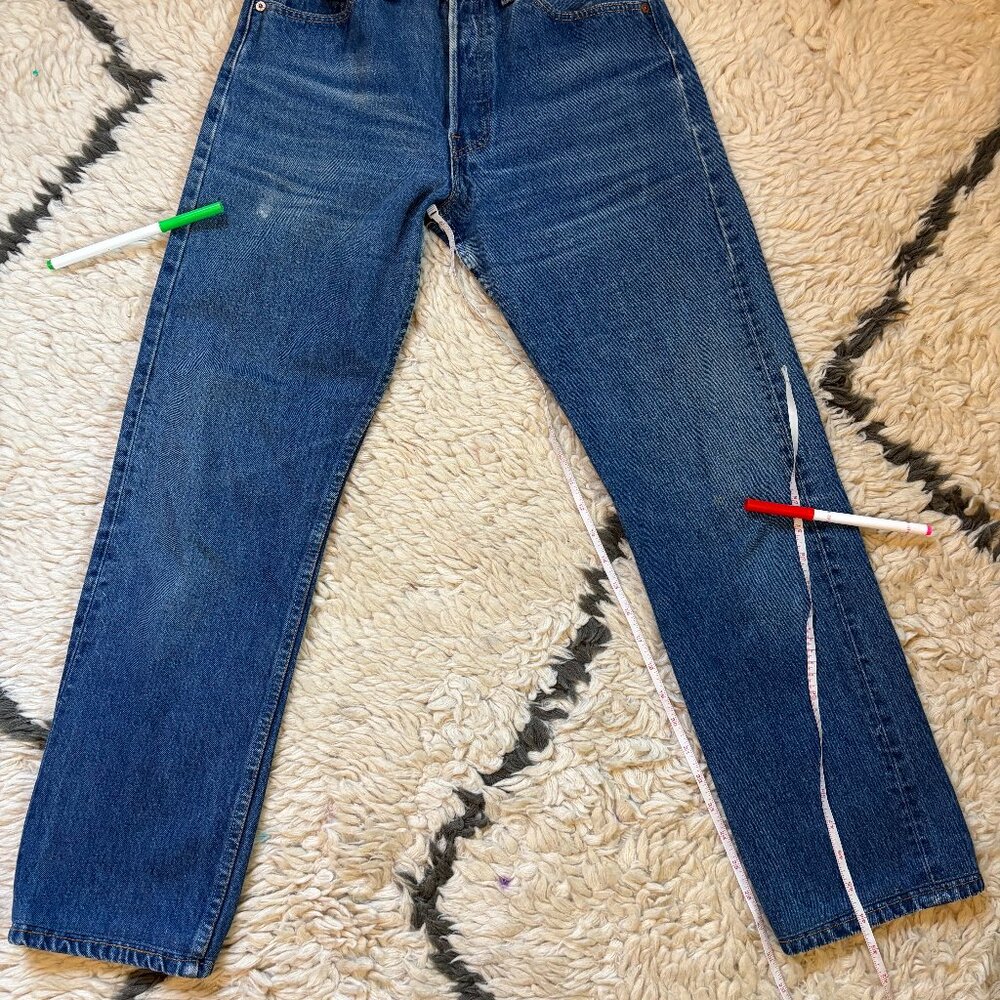 Vintage Levi's 501 - Picture 4 of 16